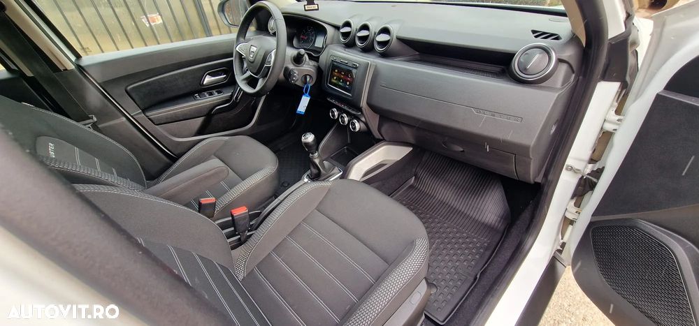 Dacia Duster 1.5 Blue dCi Prestige - 10