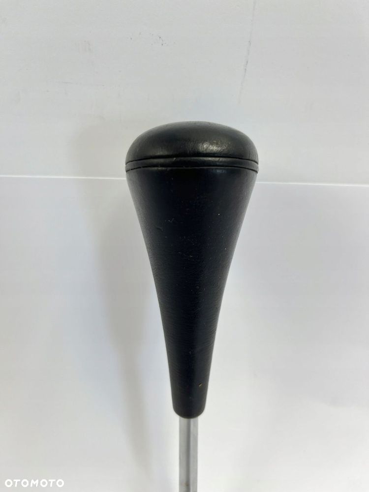 GAŁKA ZMIANY BIEGÓW LEWAREK MERCEDES W124 W201 190 SKÓRA AUTOMAT - 12