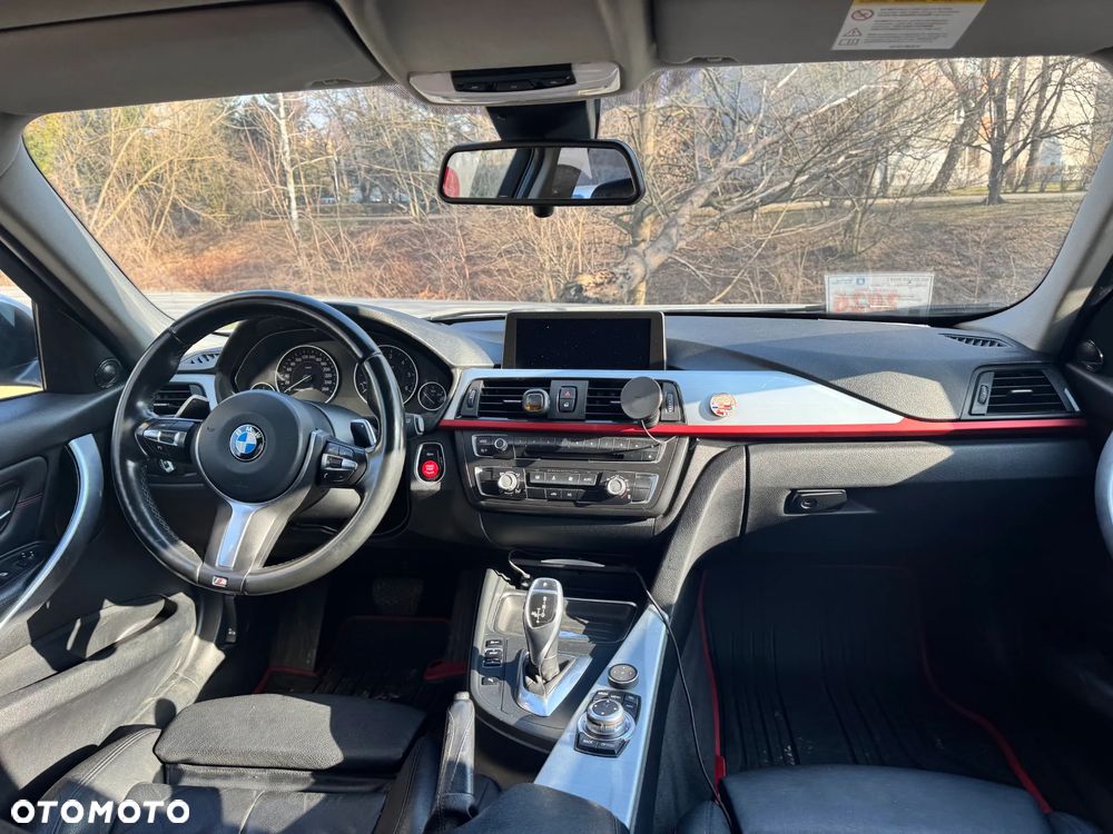 BMW Seria 3 330d - 10