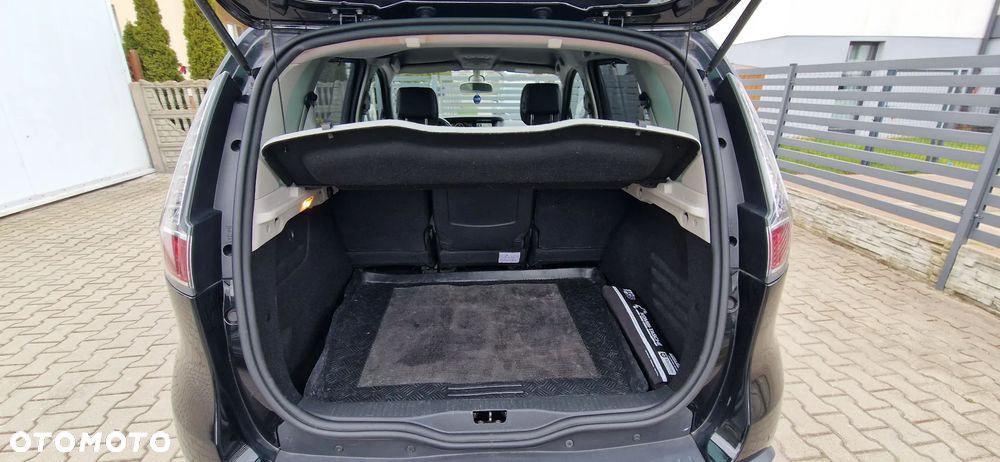 Renault Scenic Energy dCi 130 S&S Bose Edition - 17
