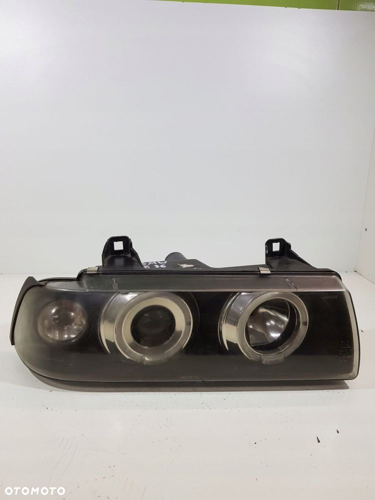 lampa prawy przód bmw e36 mpakiet czarna ringi - 1