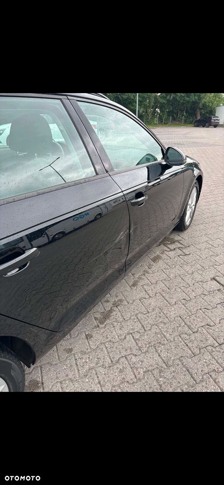 Audi A4 Avant 2.0 TDI ultra S tronic design - 18