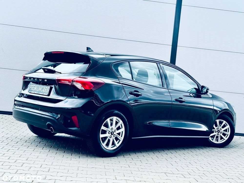 Ford Focus - 24