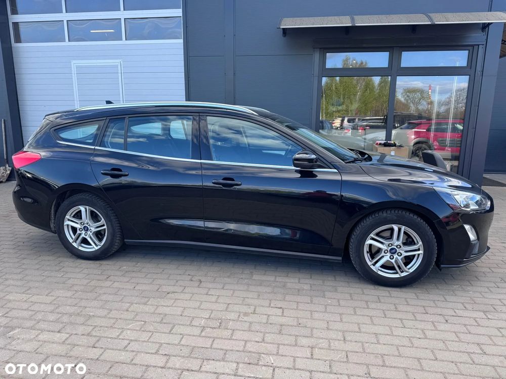 Ford Focus 1.5 EcoBlue STart-Stopp-System TITANIUM - 9