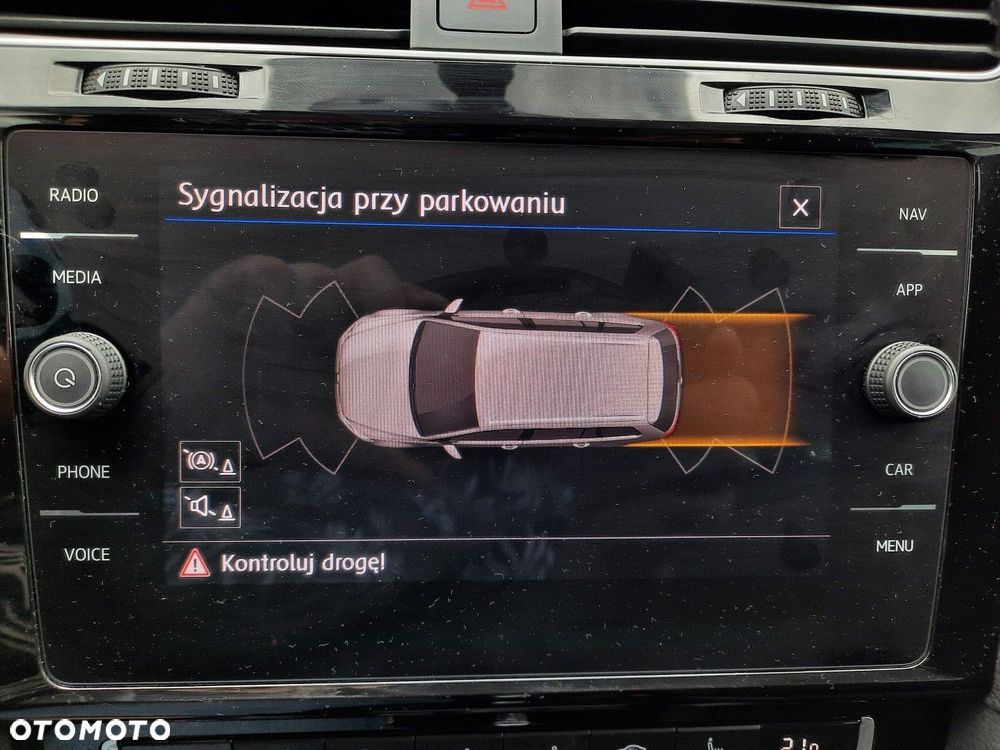 Volkswagen Golf 2.0 TDI DSG Join - 35