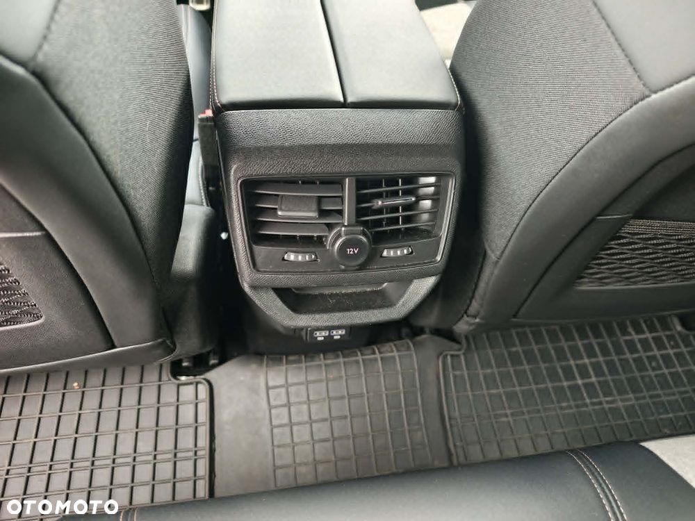 Peugeot 3008 - 29