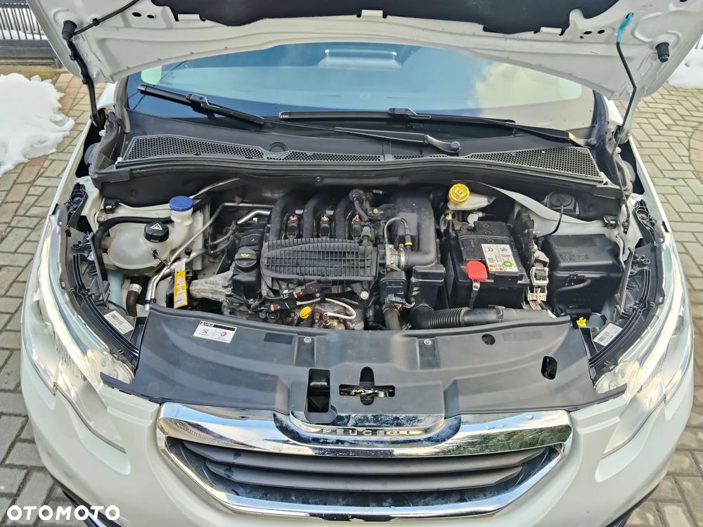 Peugeot 2008 PureTech 82 Allure - 28