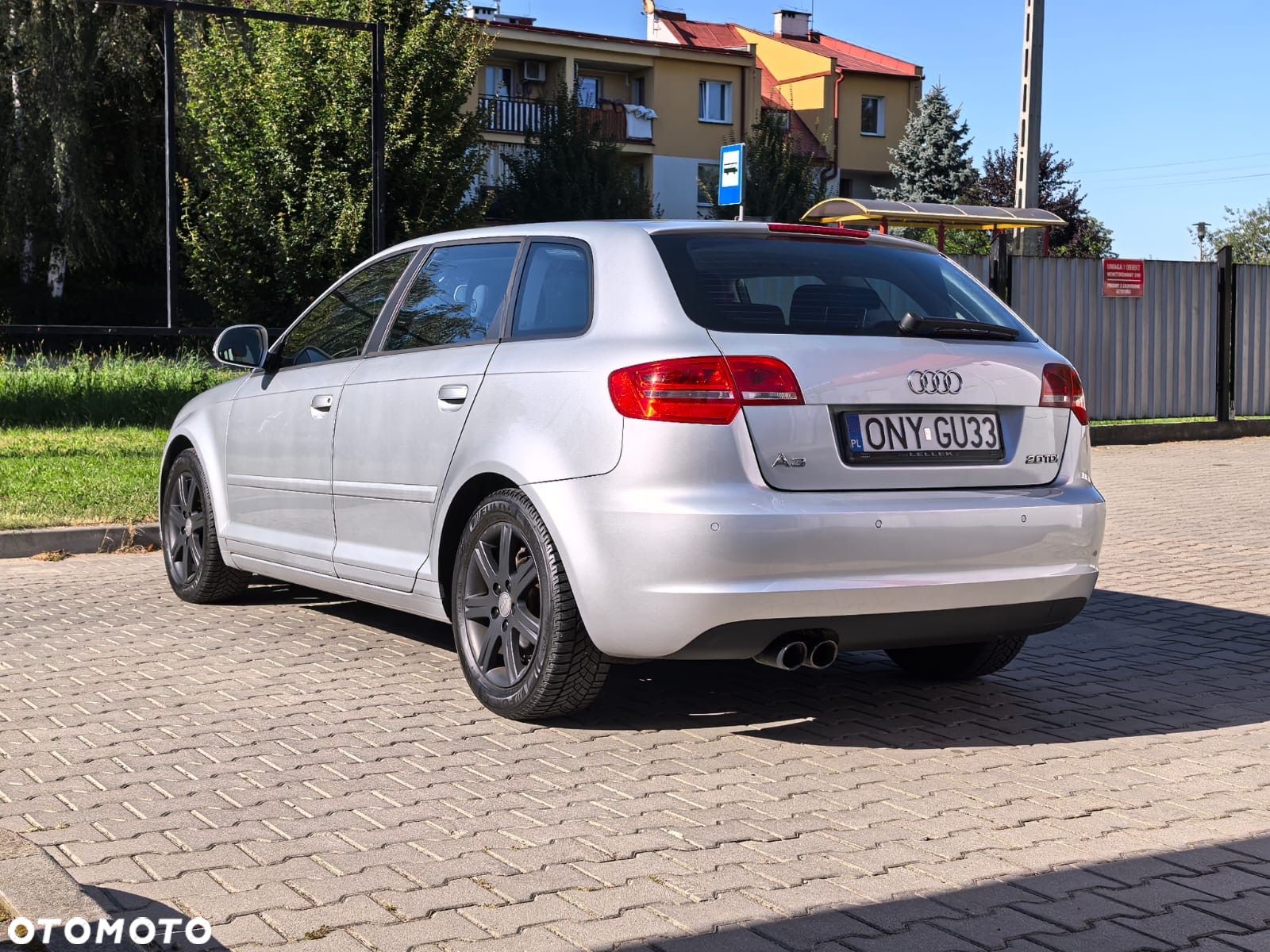 Audi A3 Sportback 2.0 TDI DPF Ambition - 1