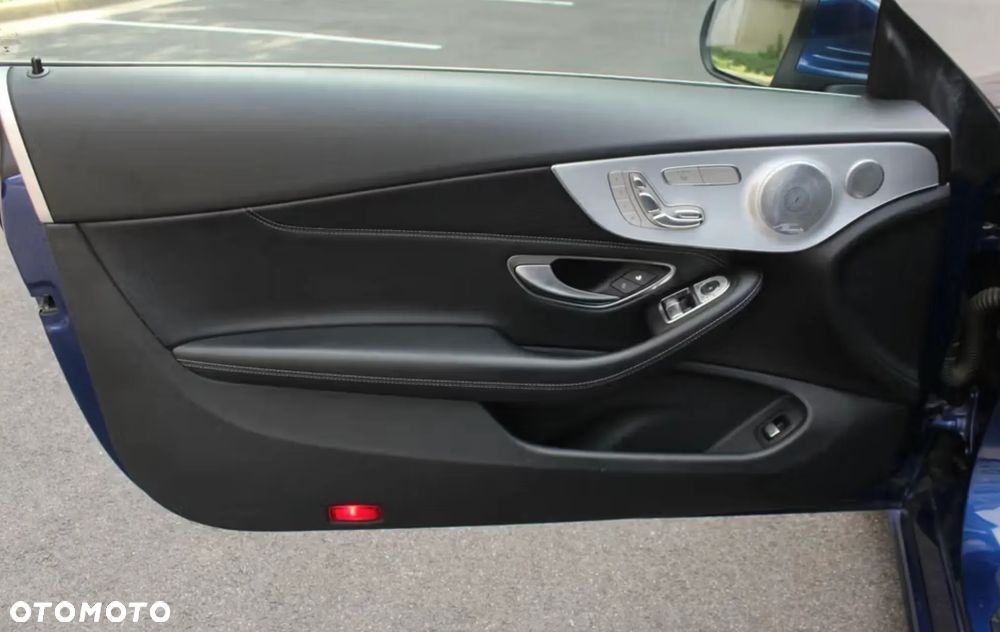 Mercedes-Benz Klasa C - 16