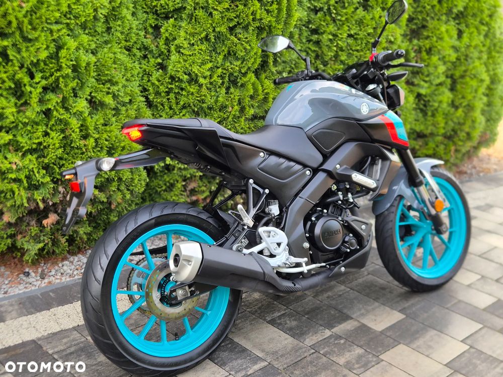 Yamaha MT - 3
