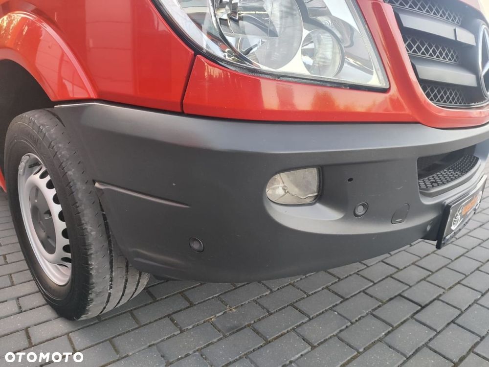 Mercedes-Benz SPRINTER - 28