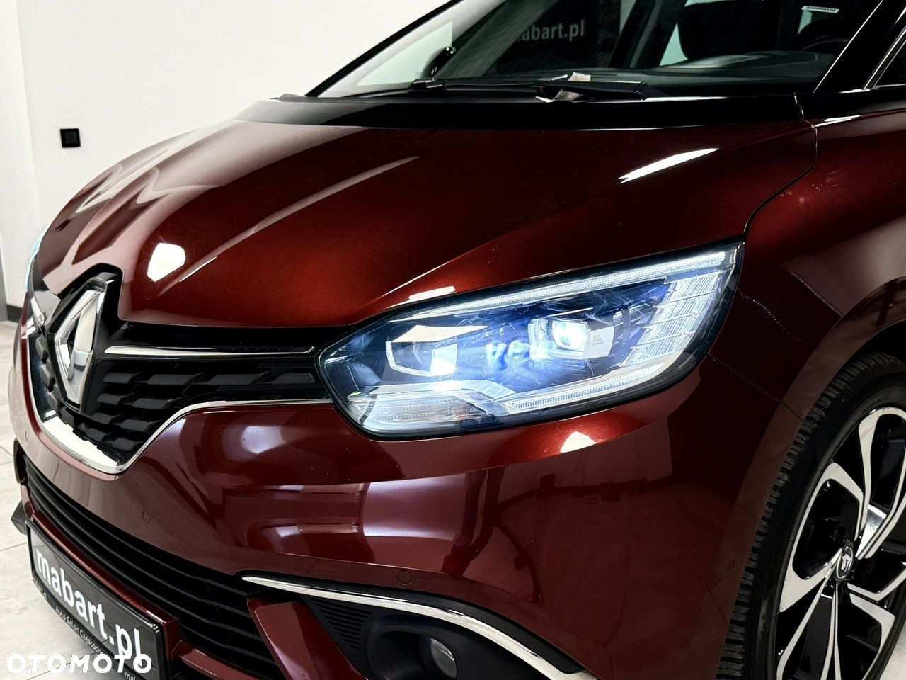 Renault Scenic - 8