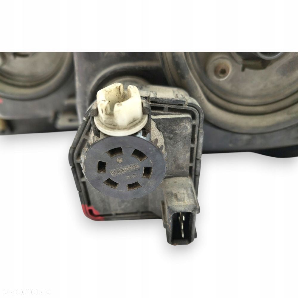 LAMPA PRAWA Jeep Grand Cherokee II WJ 1999-2004 prawy przód przednia EUROPA - 11