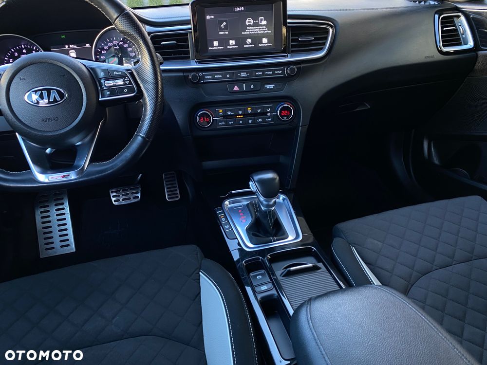 Kia ProCeed 1.4 T-GDI DCT7 OPF GT LINE - 35