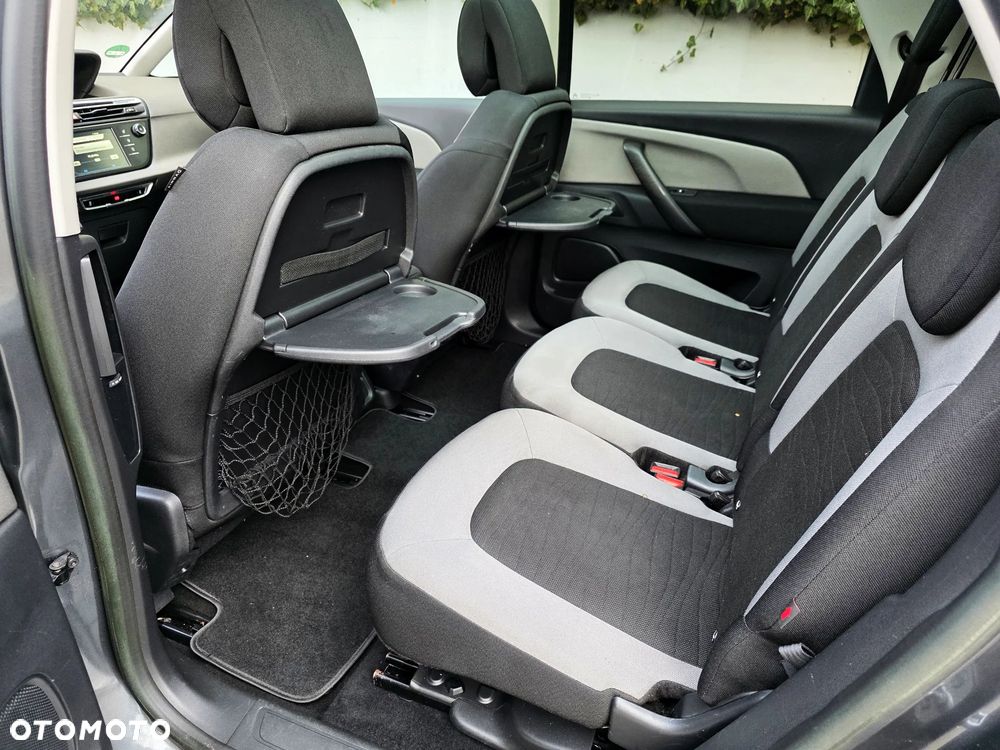 Citroën C4 Picasso - 10