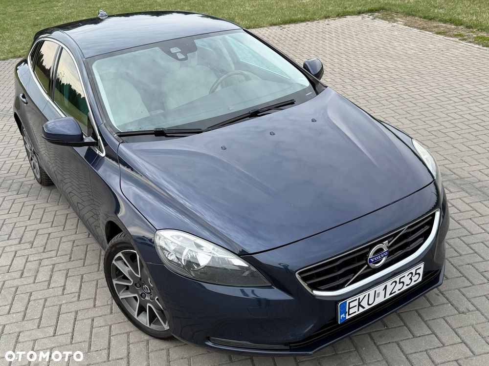 Volvo V40 - 20