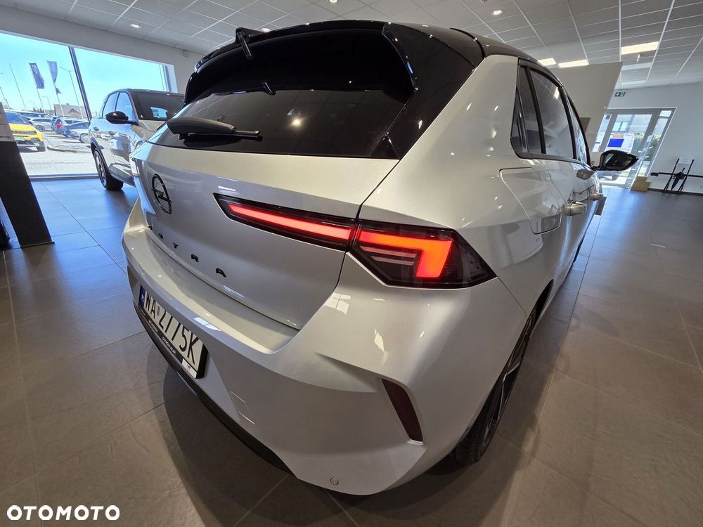 Opel Astra 1.2 T GS S&S - 22
