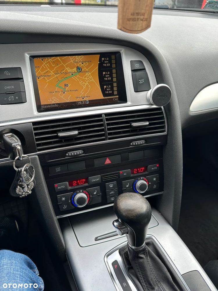 Audi A6 Avant 2.0 TDI DPF multitronic - 22