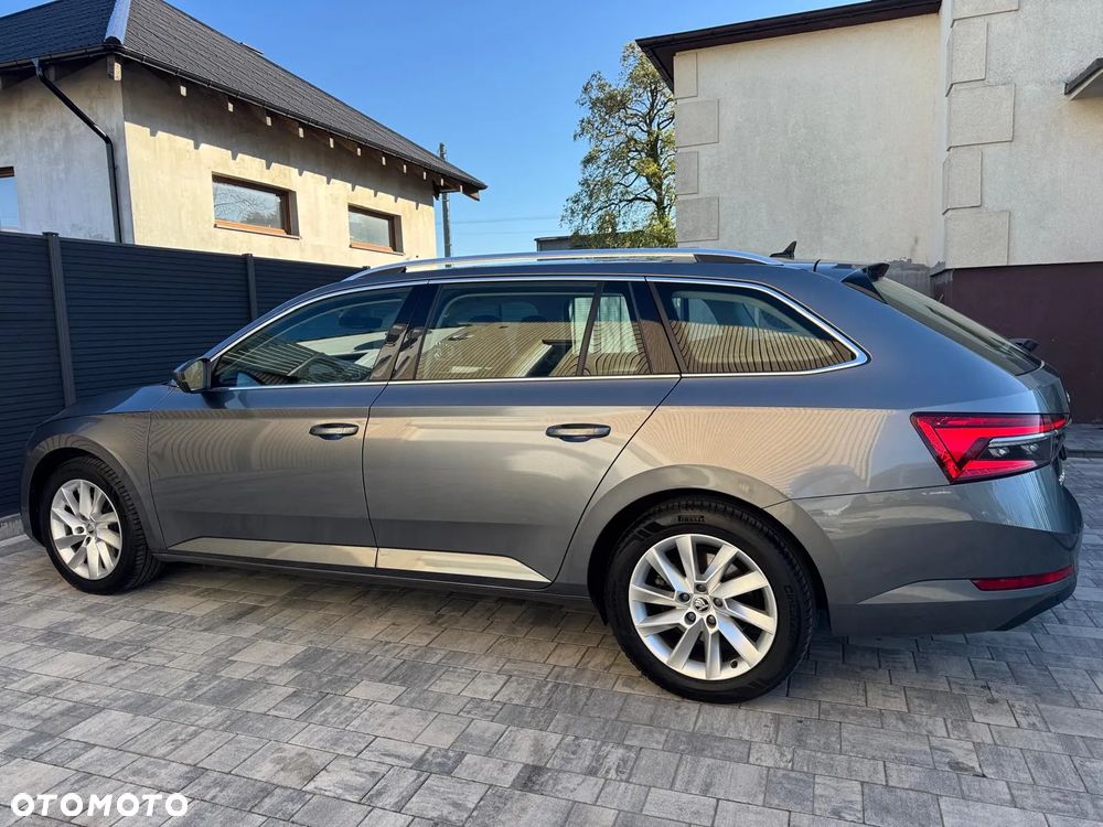 Skoda Superb 2.0 TDI SCR Ambition DSG - 4
