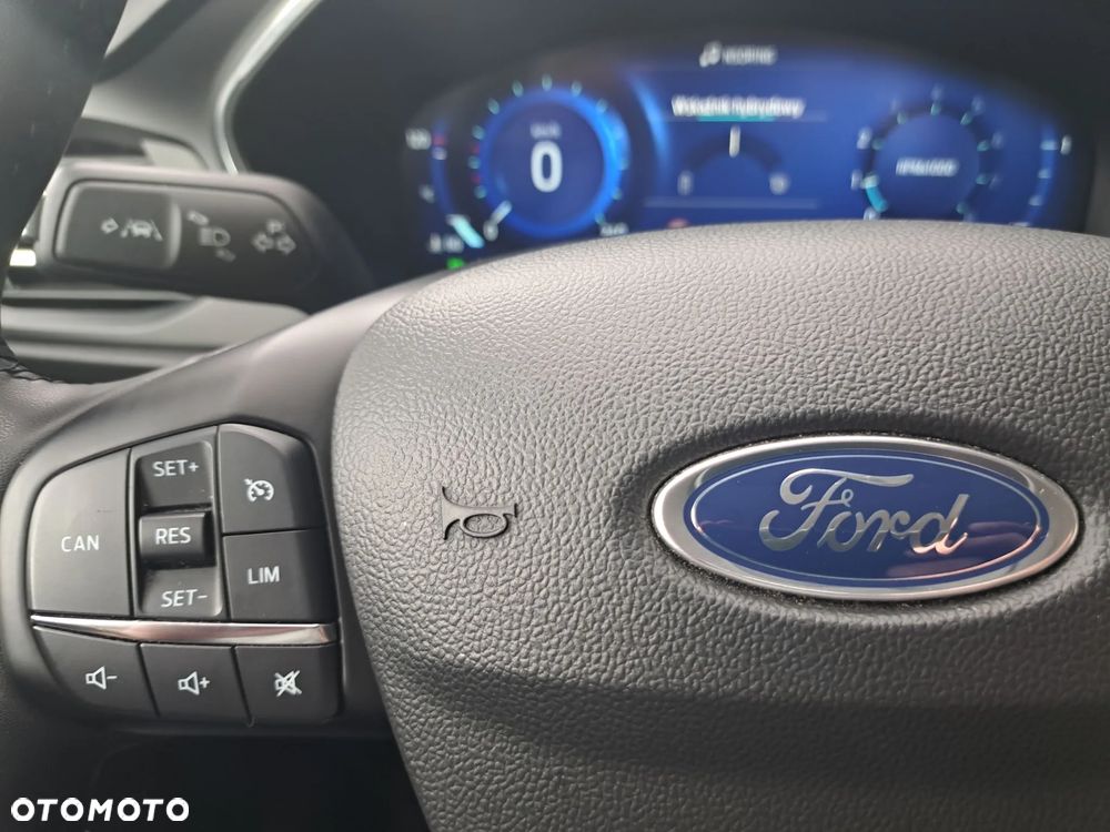 Ford Focus 1.0 EcoBoost Titanium X - 16