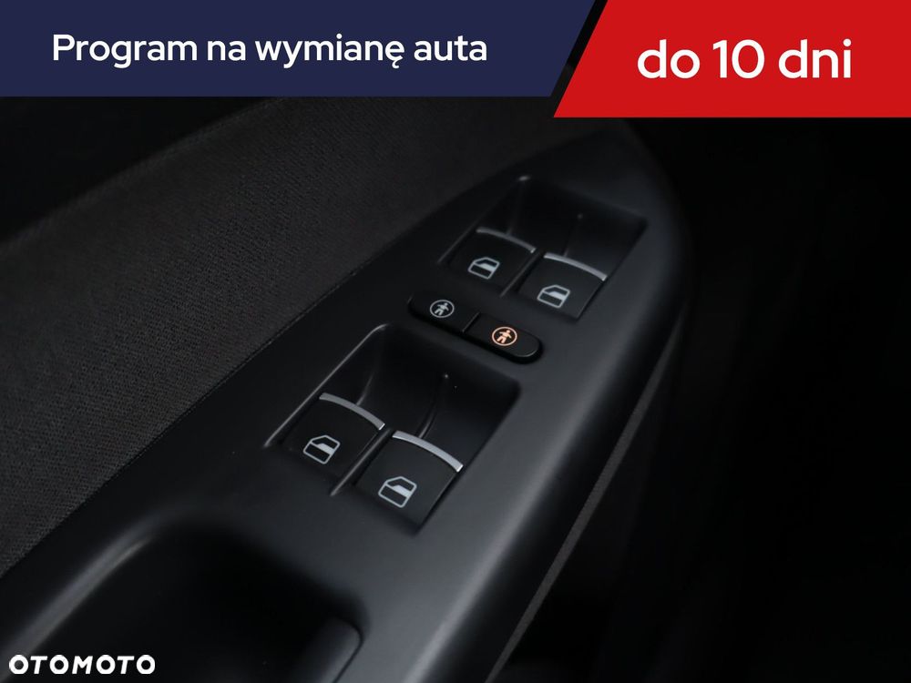 Volkswagen Touran - 18