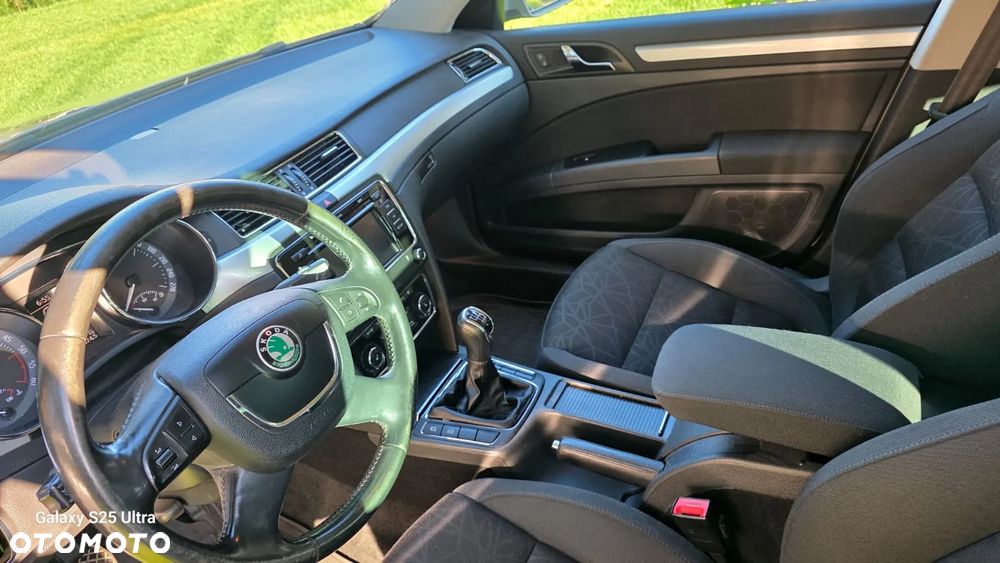 Skoda Superb 2.0 TDI Family - 18