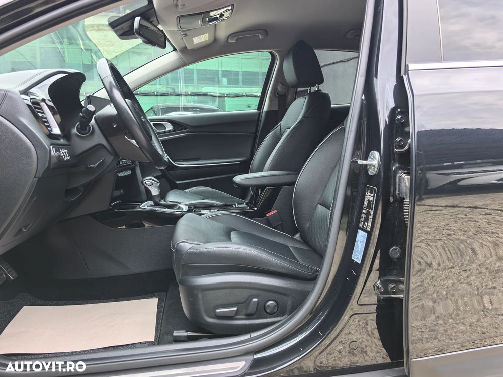 Kia XCeed 1.6 GDI 6DCT PHEV Vision - 8