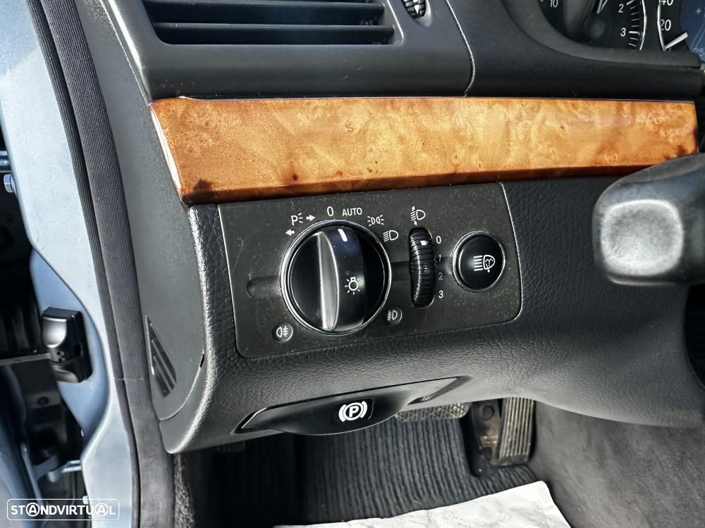 Mercedes-Benz E 270 - 23