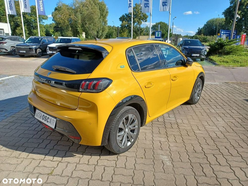 Peugeot 208 - 2
