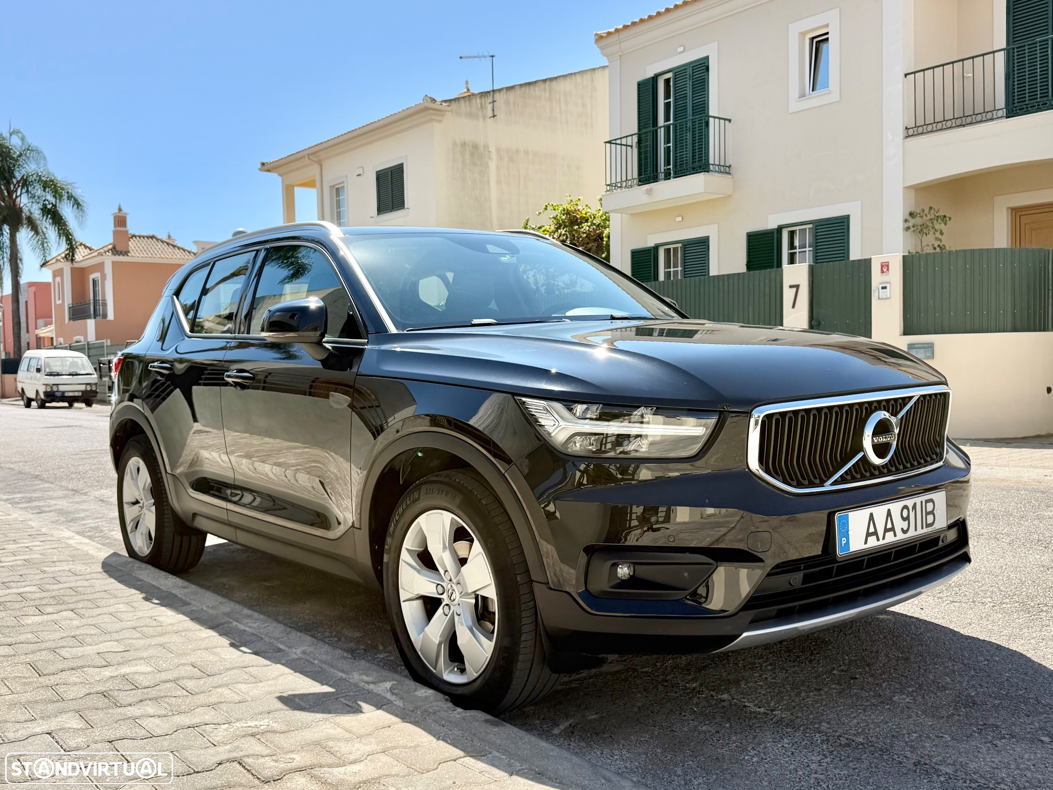 Volvo XC 40 2.0 D3 Momentum Plus - 7