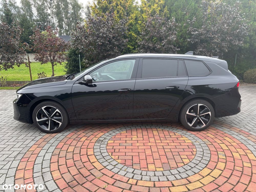 Opel Astra 1.5 D Automatik Elegance - 4
