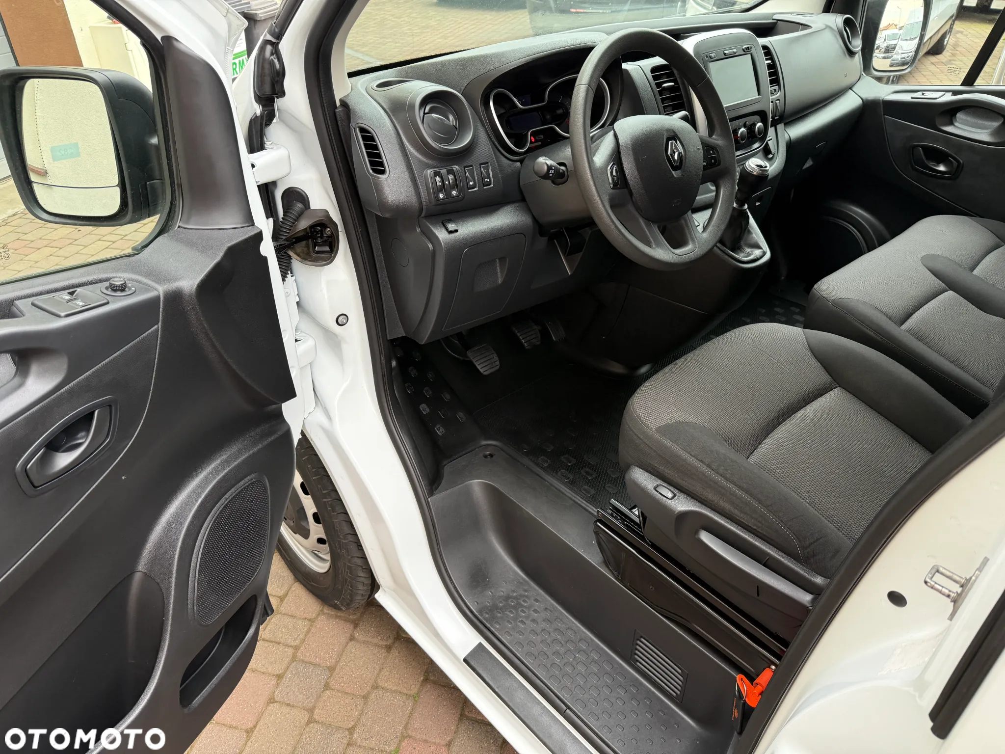 Renault Trafic L2H2 Winda - 20