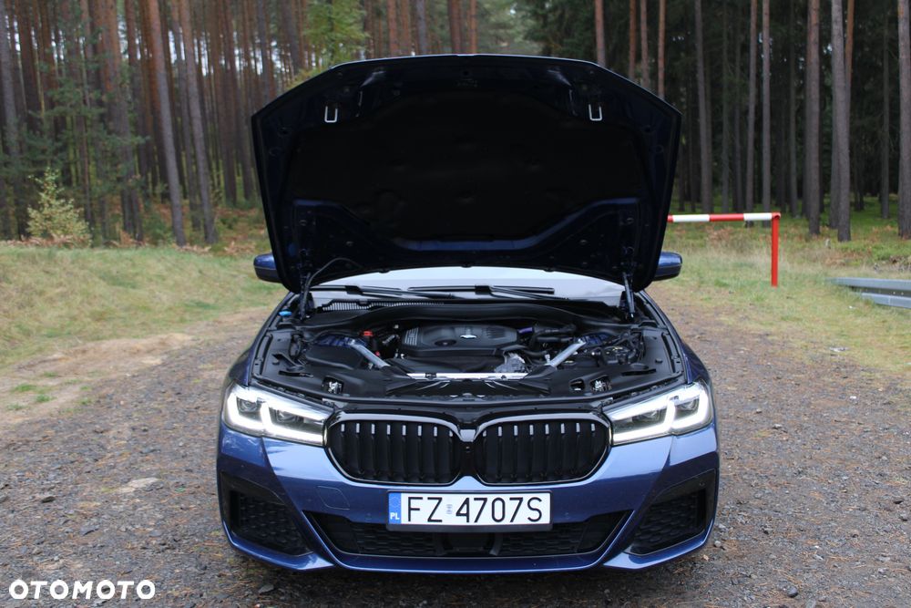 BMW Seria 5 520d M Sport Edition - 27