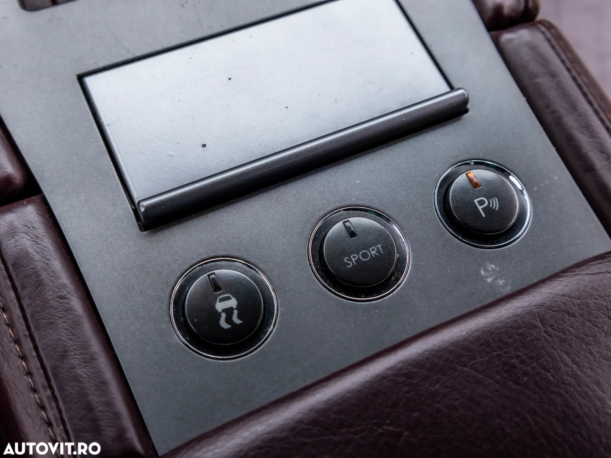 Aston Martin DB9 Coupe Touchtronic - 24