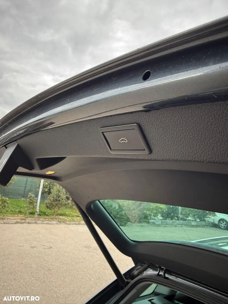Skoda Superb Combi 2.0 TDI 4X4 DSG Laurin & Klement - 17