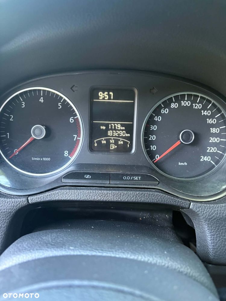 Volkswagen Polo 1.2 12V Highline - 9