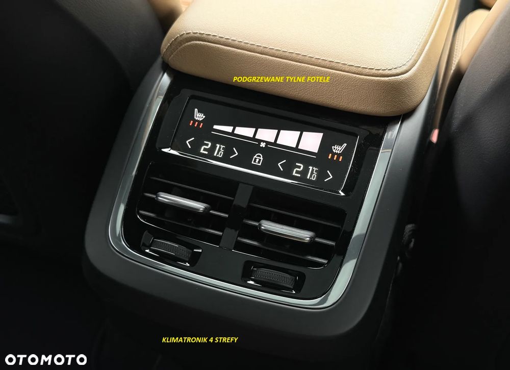 Volvo XC 60 B4 D Plus Dark - 15