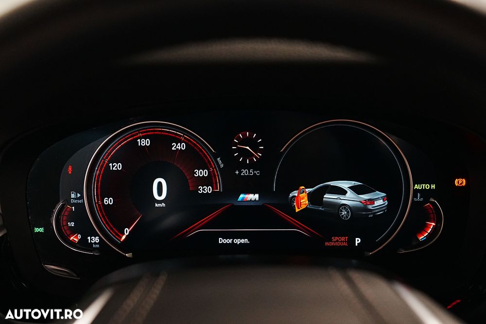 BMW Seria 5 520d AT - 34