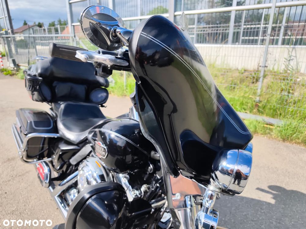 Harley-Davidson Touring Electra Glide - 32