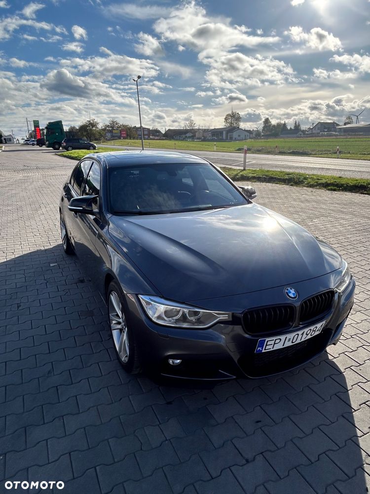 BMW Seria 3 335i - 3
