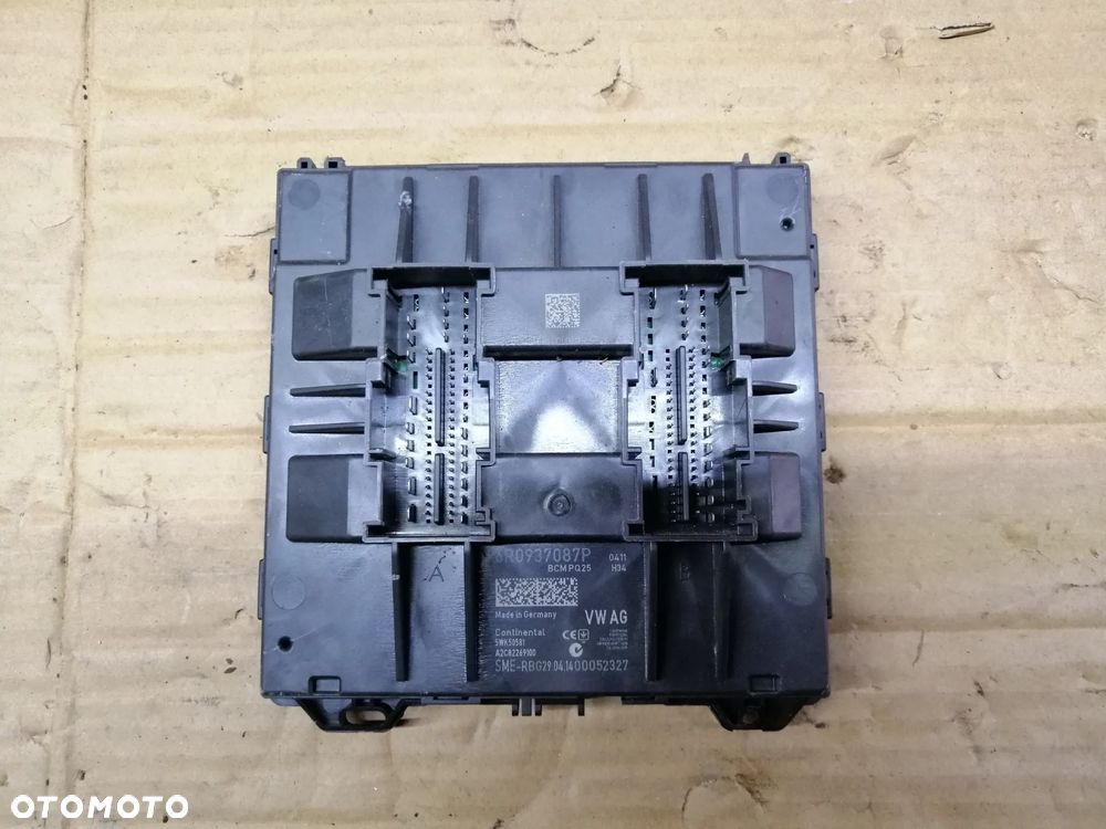 Skoda Rapid 1.2 86KM CBZ CBZA CBZG zestaw startowy komputer Continental 03F906070HA 5WP44882 stacyjka immo moduły licznik i inne - 9