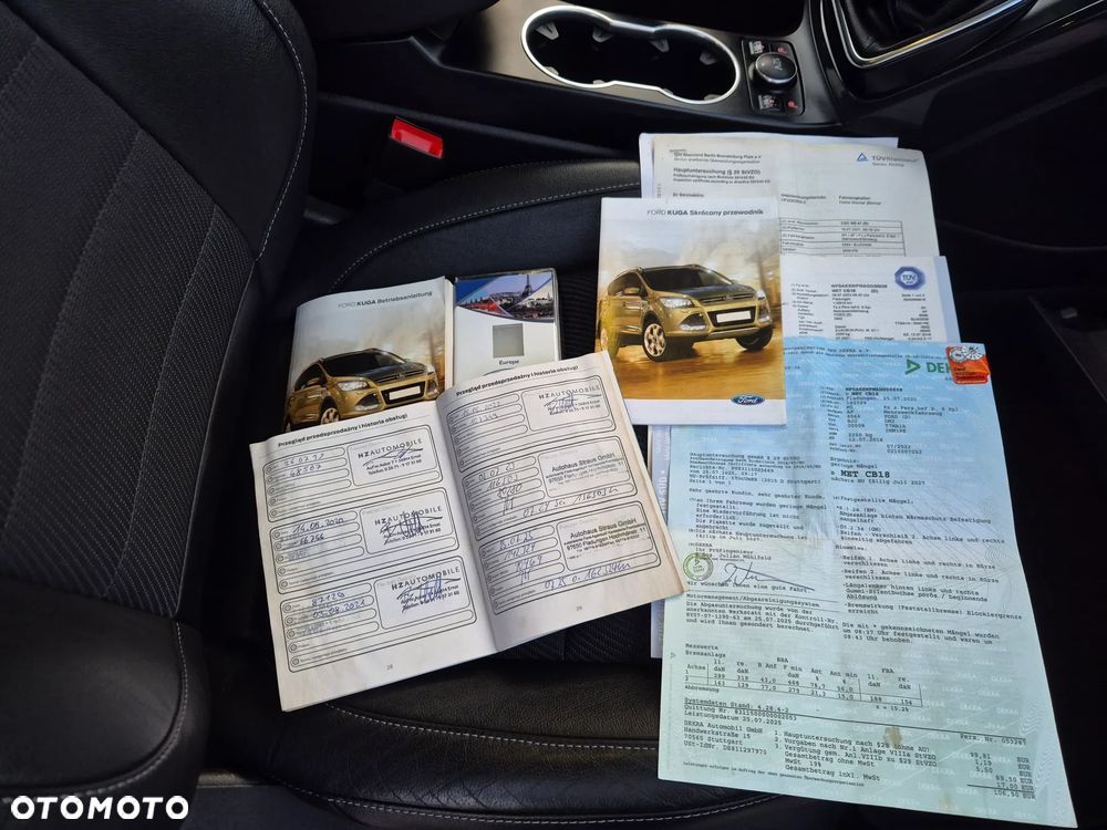 Ford Kuga 2.0 TDCi 2x4 Titanium - 40