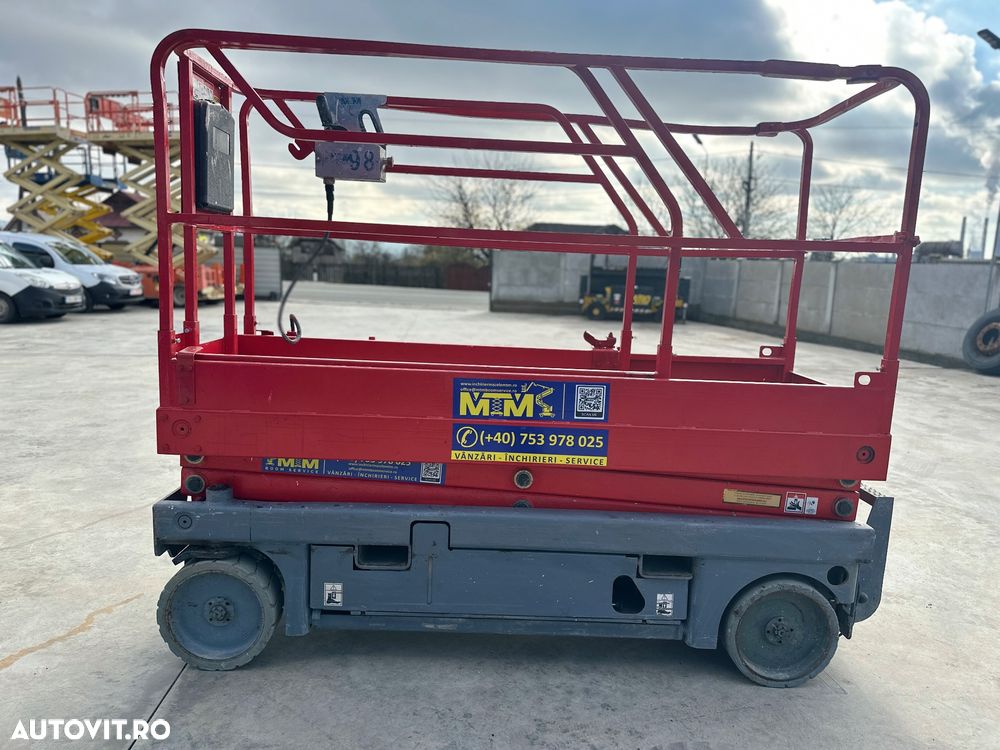 Haulotte Compact 8, din 2013 -5900 euro 8 metri  electrica vanzare inchiriere Valcea Bucuresti Craiova Pitesti Tg Jiu, Sibiu - 4