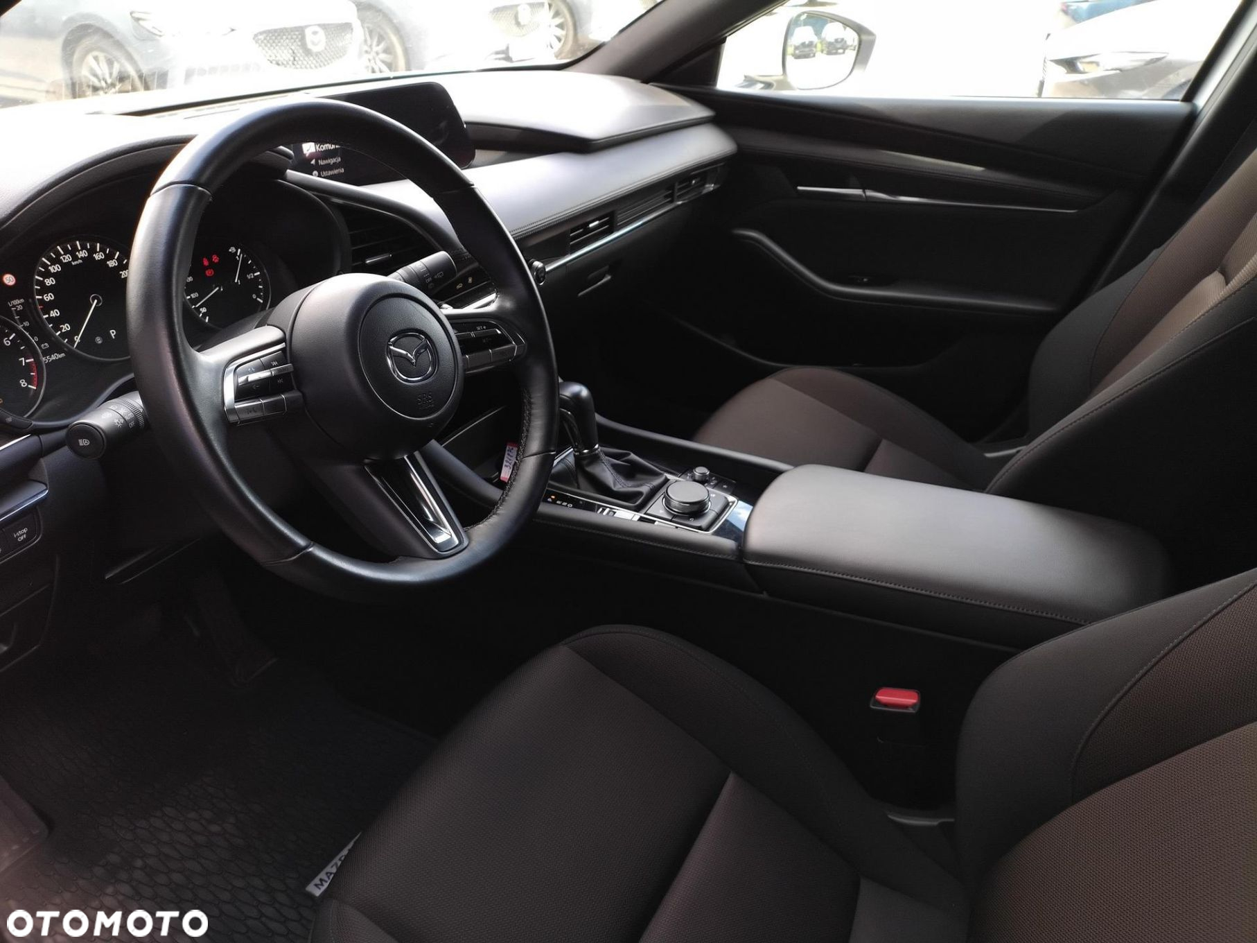 Mazda 3 - 9