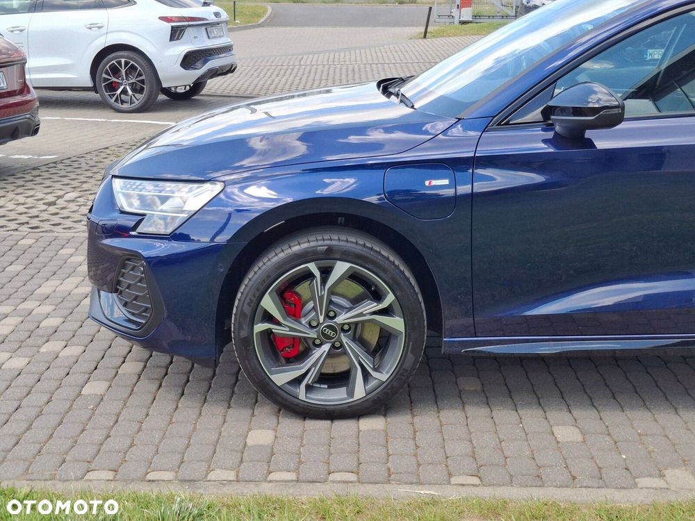 Audi A3 Sportback - 3