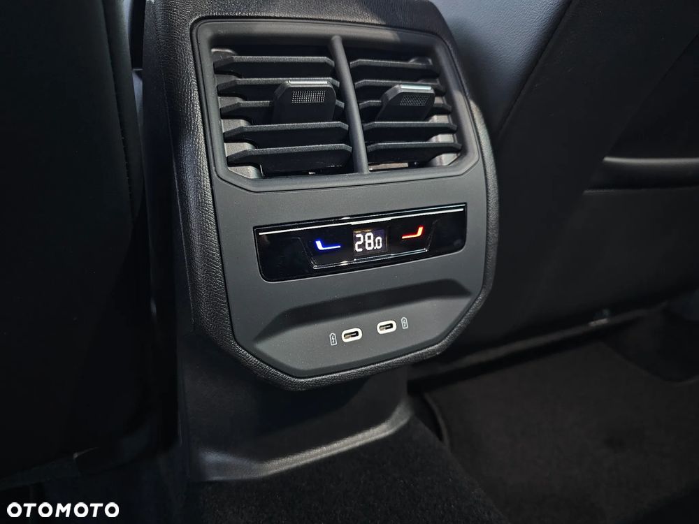 Cupra Leon Sportstourer 2.0 TSI 4Drive DSG VZ CUP - 20