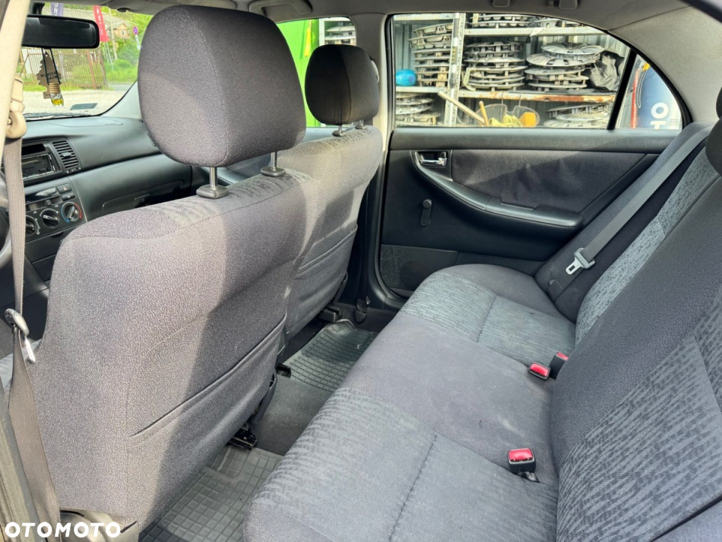 Toyota Corolla - 7