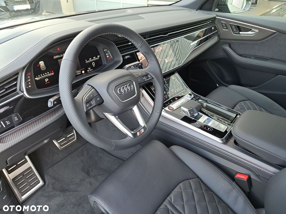 Audi SQ8 - 10