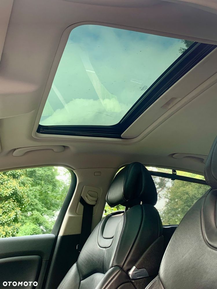 Citroën C5 2.0i 16V Exclusive Equilibre Navi - 18