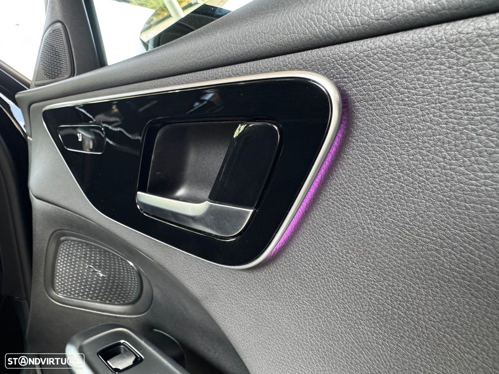 Mercedes-Benz C 300 - 30